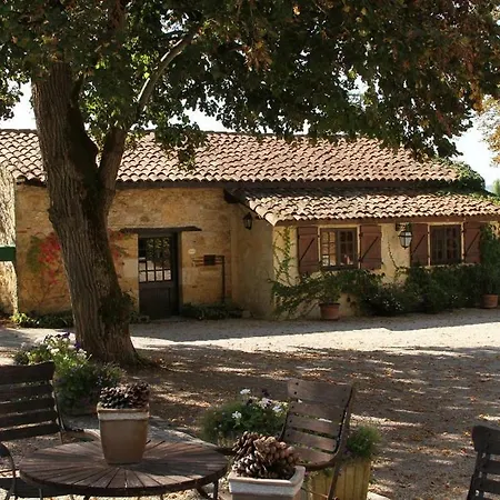 Chateau Camp Del Saltre Апартаменты