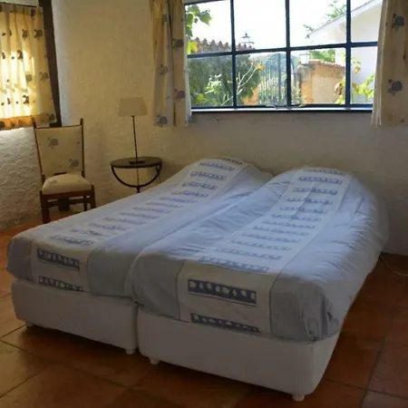Апартаменты Chateau Camp Del Saltre Prayssac
